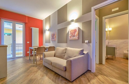 Garda Apartment | ApartmentsGarda - Antiche Mura - Catullo