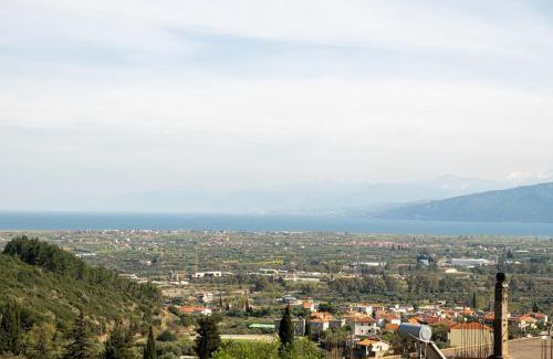 Nafpaktos Apartment | Aphrodite's Villa 1 Romantic Sea View Escape