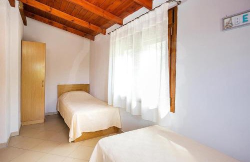 Koinira House | Aphrodite Villas