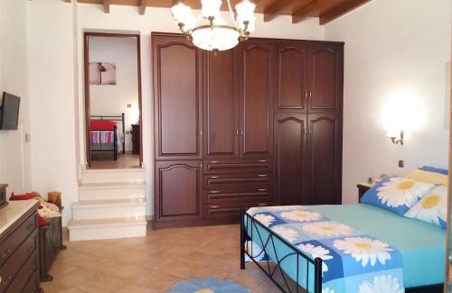 Aperathos House | Apiranthos Diamond Maisonette in Naxos (3 BDRM)