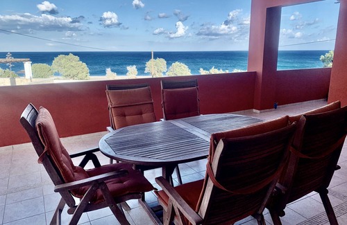 Lahania Apartment | Apollo Luxury Apartment on the beach of Lachania