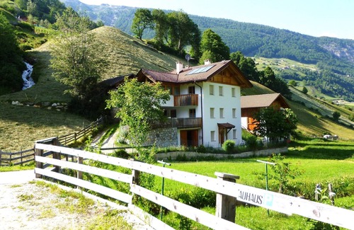 Meiern Apartment | APP. 2 AUHAUS well-equipped apartment for 2 people, maximum 4 people