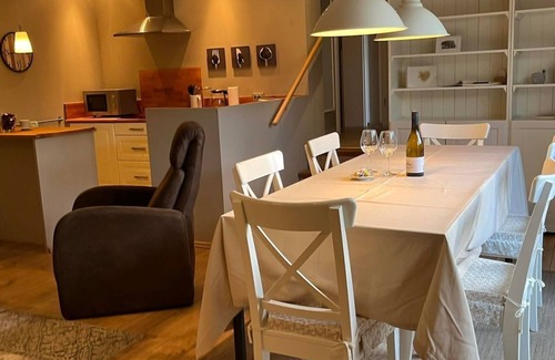 Neustadt-Stadtmitte Bed & Breakfast | Appartement/fewo, Dusche, WC, Terrasse - Fewo-nuwenstat