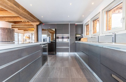 Saint-Pierre-de-Clages Ski Chalet | Appaloosa - FABULOUS & LUXE chalet 12 pers