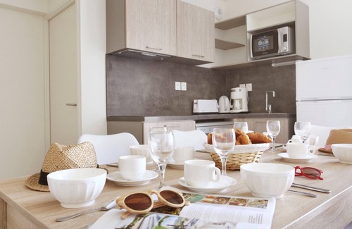 Aigues-Mortes Condo | Appart avec Balcon | 6km de la Plage