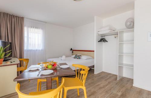 Blois Apartment | Appart'City Classic Blois