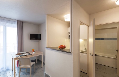 Part Dieu - Bir Hakeim Apartment | Appart'city Classic Lyon Part Dieu Garibaldi