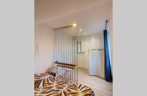 Belfort Apartment | Appart'Hôtel Le Strasbourg - RENOVÉ, CALME ET NETFLIX
