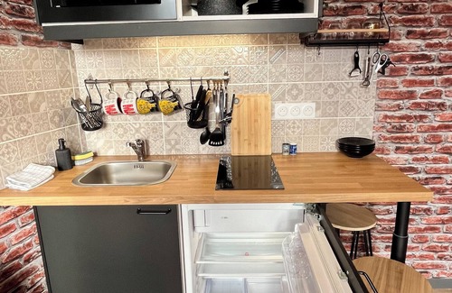 Dole Apartment | ★ Appart Le Marvel - Coeur center ville proche véloroute - Wifi Netflix ★