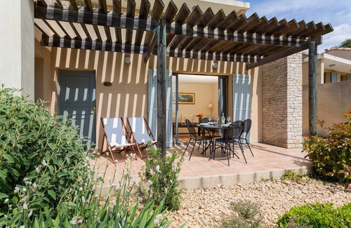 Saumane-de-Vaucluse Condo | Appart spacieux et confortable 8p, avec balcon