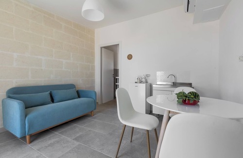 Monti D'arena-Bosco Caggione Apartment | Appartamenti di Villa Lea by BarbarHouse