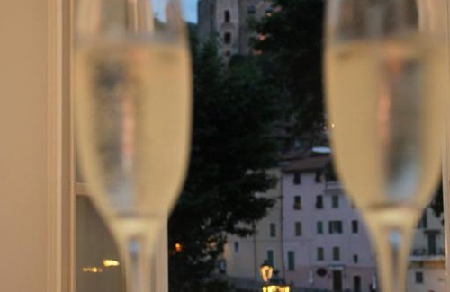 Dolceacqua Apartment | Appartamentino - Castle view, no stairs