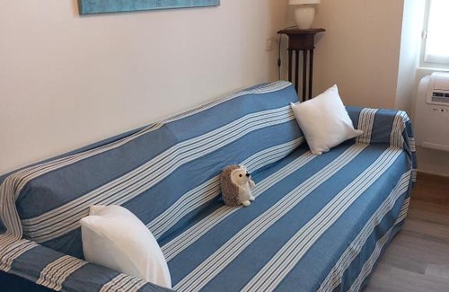 Dolceacqua Apartment | Appartamentino - Castle view, no stairs