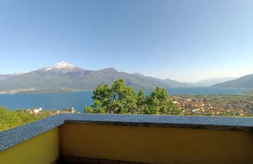 Gravedona Apartment | APPARTAMENTO ANERIS