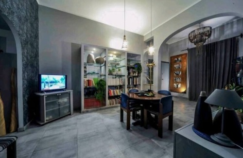Gianicolo Apartment | Appartamento artistico e designer trastevere