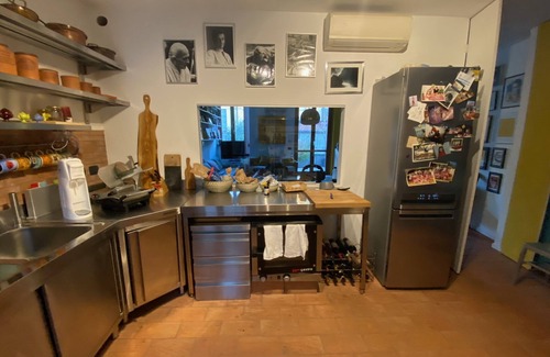Lorenteggio Apartment | Appartamento con Giardino Privato sul Naviglio Grande a due Passi Dalla Movida