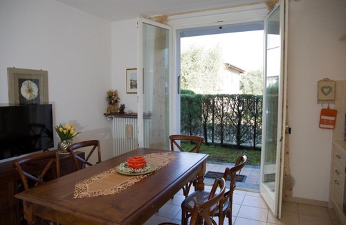 Bellagio Apartment | Appartamento con giardino e parcheggio privato