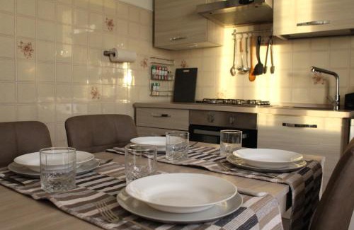 Varese Apartment | Appartamento del Sol, Free private parking, Free Wi-Fi