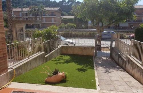 Cupra Marittima Apartment | Appartamento Emilia