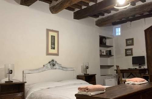 Vescovado Bed & Breakfast | Appartamento "il caminetto"