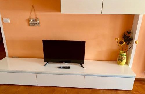Luni Mare Apartment | Appartamento La Margherita con parcheggio privato gratuito e biciclette