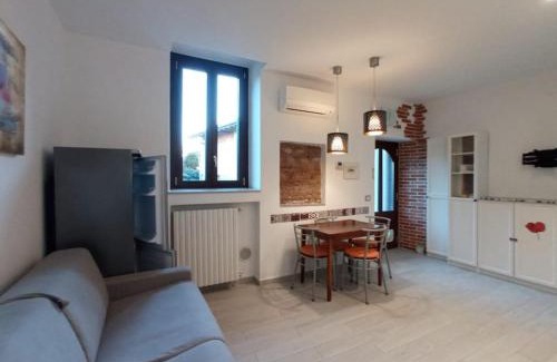 Inveruno Apartment | Appartamento Persia