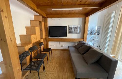 Prenestino-Centocelle Apartment | Appartamento Robinie 78