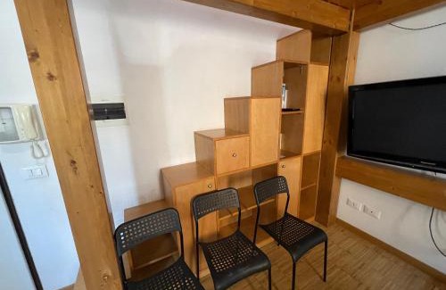Prenestino-Centocelle Apartment | Appartamento Robinie 78