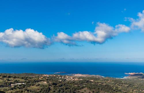 Trinita d'Agultu Apartment | Appartamento trilocale vista mare FT4