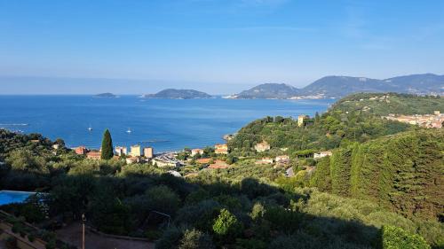 Pugliola Apartment | Appartamento VISTA MARE Lerici L'elce sul mare