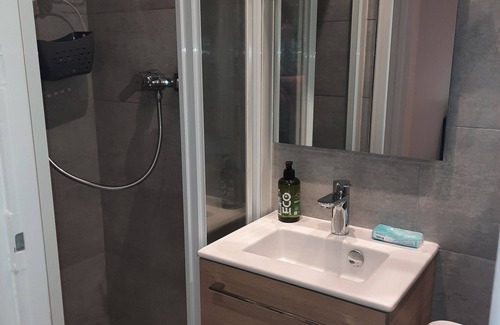 Clamart Apartment | Appartement à 200 m de la Gare de Clamart et 7 min de la Gare de Montparnasse
