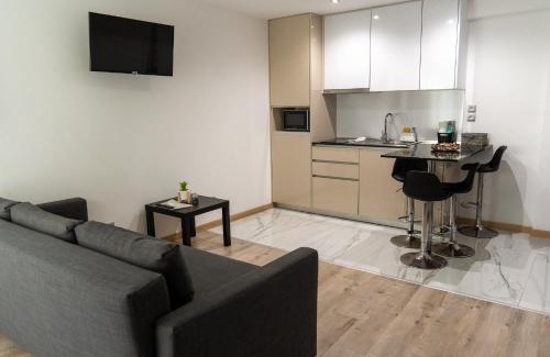 Le Pin Apartment | Appartement 1-2 pers - Aéroport CDG, Parc Expo, Villepinte - A L'Ombre du Pin "9"
