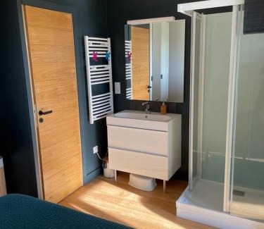 Puisseguin Apartment | Appartement 1 Château La Rose des Vents
