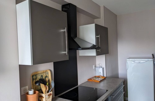 Bayeux Apartment | Appartement 2 Pers Tout Confort à Bayeux. Très Commode Pour Courses et Visites