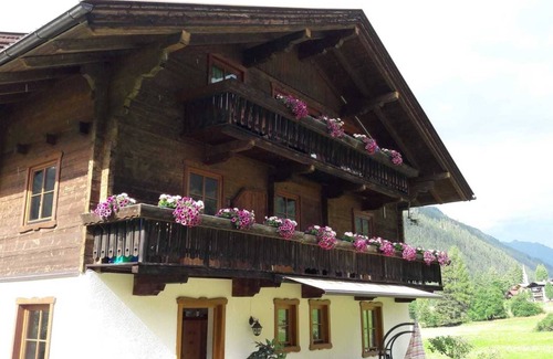 Sankt Jakob in Defereggen Apartment | Appartement 3 - Ferienwohnungen Erlsbacher