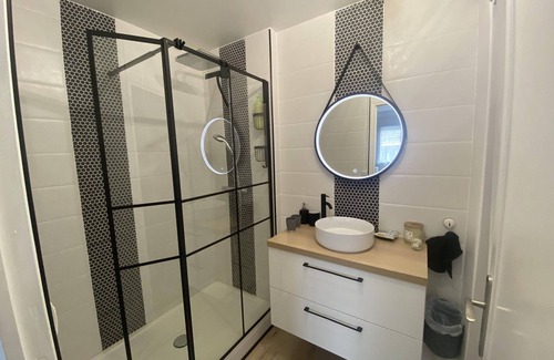 Villeparisis Apartment | Appartement 4 Couchages Proche Roissy Cdg, Disney, RER B