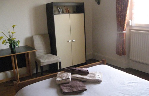 Baccarat House | appartement 50 m2 , chambre , cuisine , salle de bains