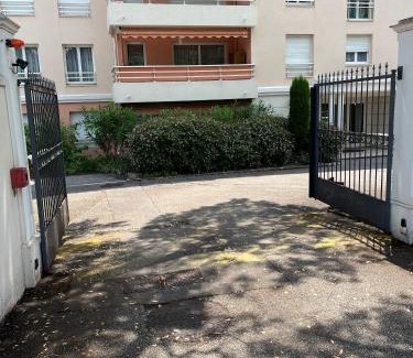 Villeneuve-Loubet Apartment | Appartement 84m² avec 2 parkings privatifs