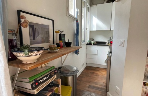 Quartier de la Goutte-d'Or Apartment | Appartement Arty et Confortable, au Pied de Montmartre