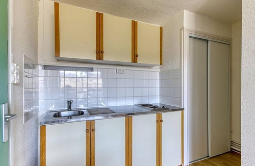 Miremont Condo | Appartement au Calme! Balcon avec Vue + Piscine
