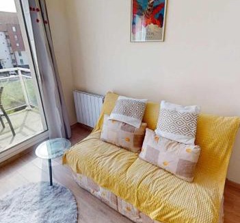 Gare Apartment | appartement avec balcon et ascenseur sur calais