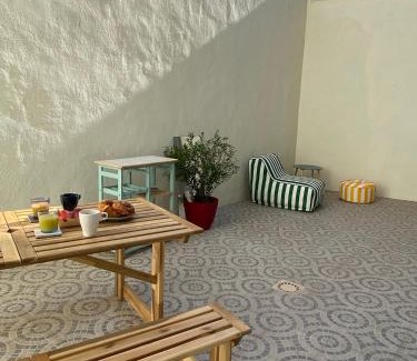 La Conception Apartment | Appartement avec terrasse authentique à Marseille