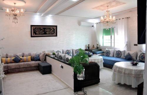 Fes Apartment | Appartement Azurite - Traditionnel & spacieux