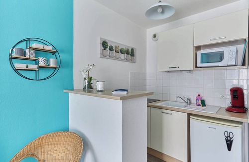 Equemauville Apartment | Appartement Bleu Turquoise - Welkeys