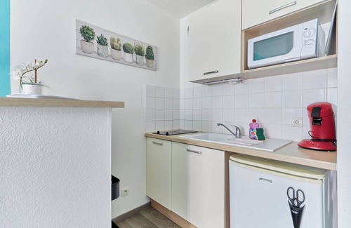 Equemauville Apartment | Appartement Bleu Turquoise - Welkeys