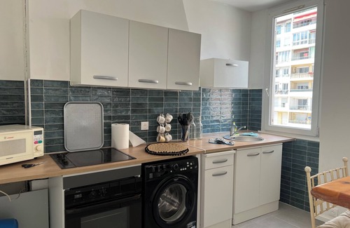 Le Pharo Apartment | Appartement Bord de mer Situé Dans le 7e, Proche de Tous Commerce et Transports