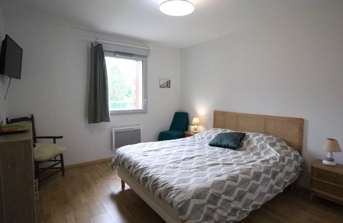 Montauban-de-Luchon Apartment | Appartement Cozy 3P avec Balcon Sud, Garage et Proche Golf - Montauban-de-Luchon - FR-1-313-227