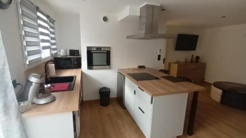 Salses-le-Chateau Apartment | Appartement calme
