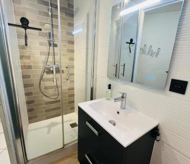 Pierrelatte Apartment | Appartement centre ville - Pierrelatte