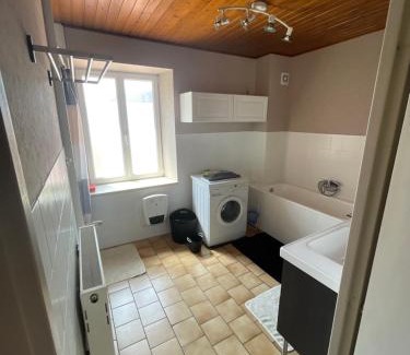 Schirmeck Apartment | Appartement « Chez Falco » vue sur le château